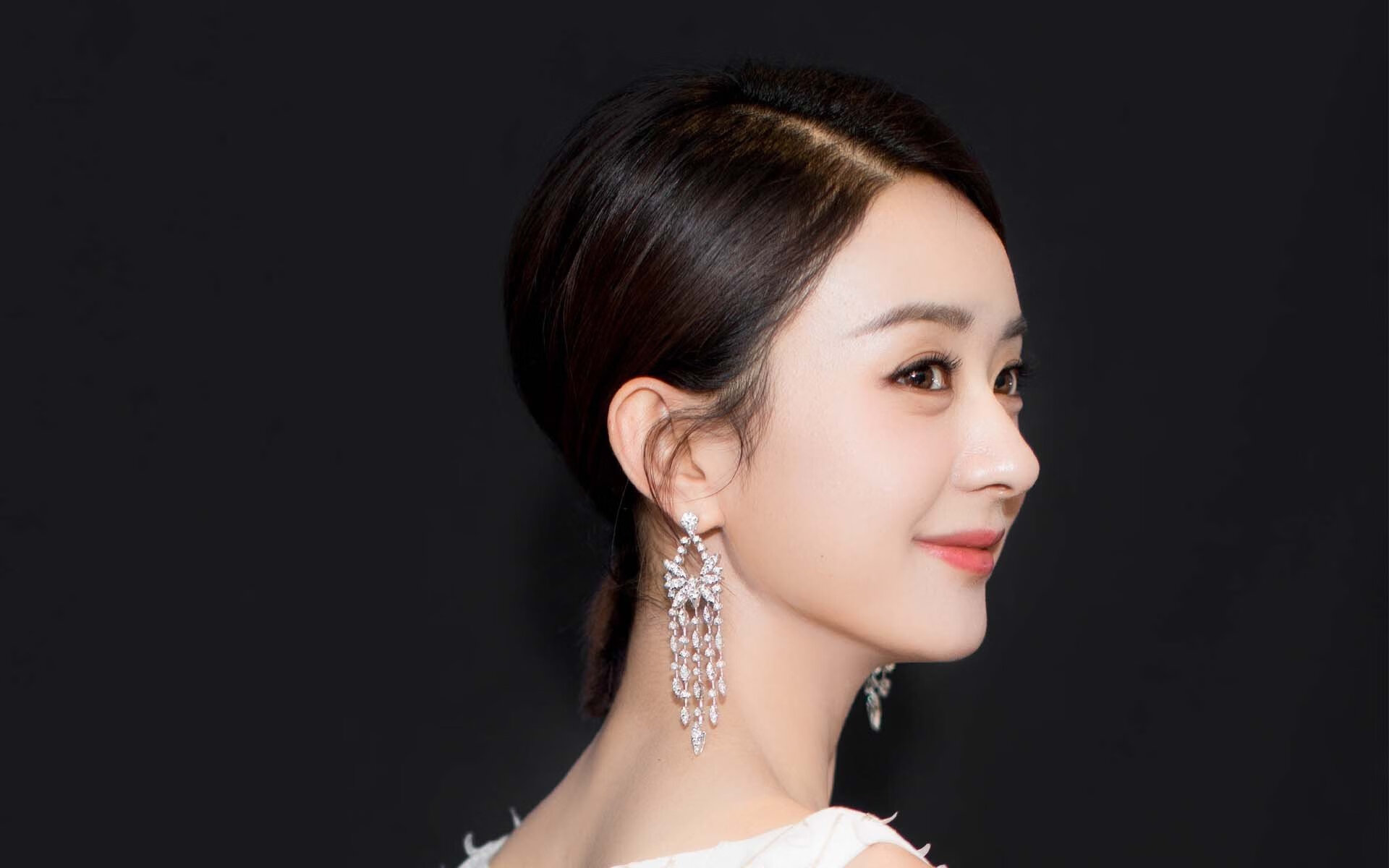 中国女篮强调速度和转换进攻 球风更加灵动，中国女篮强调速度和转换进攻 球风更加灵动的原因